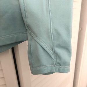Under Armour Tops - Under Armour women’s cold gear shirt Under Armour Tops - Under Armour women’s cold gear shirt